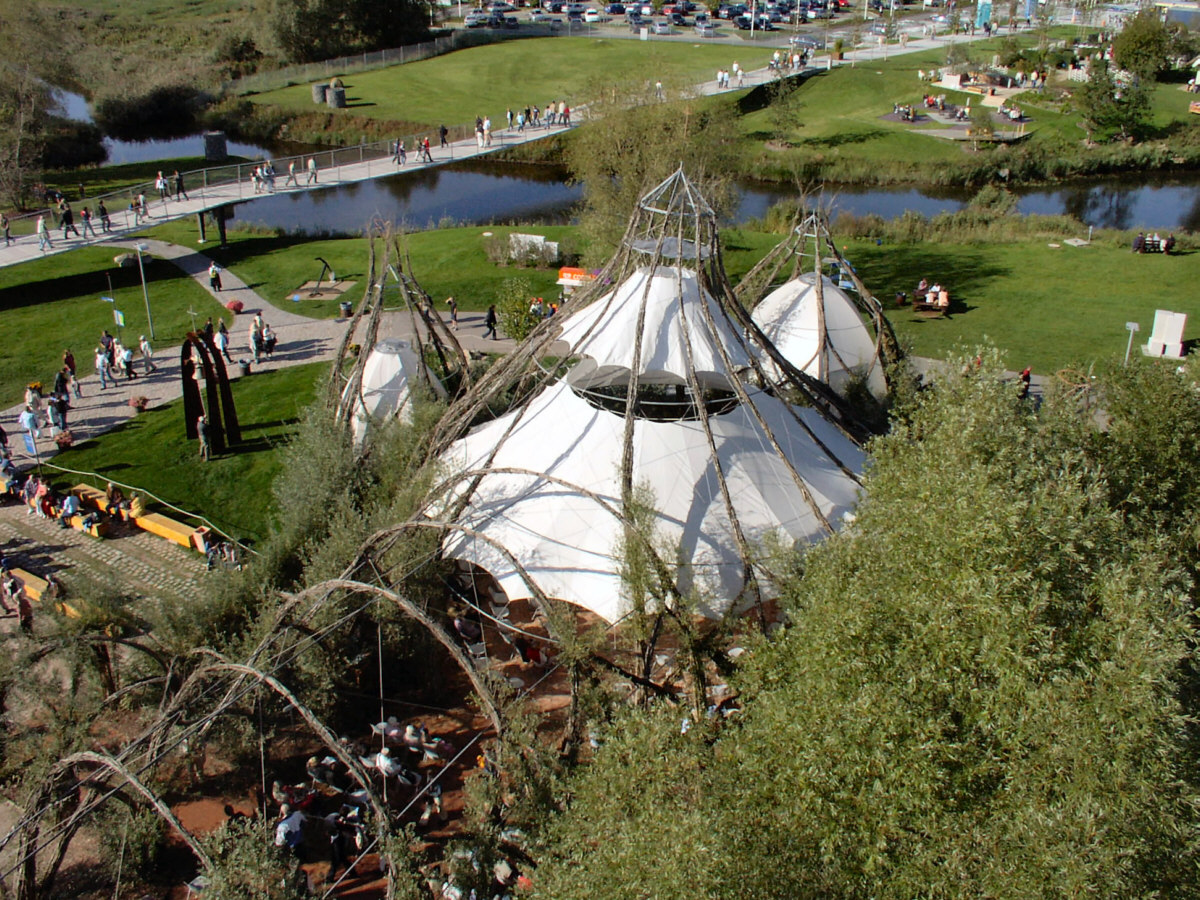 Weidendom im IGA-Park